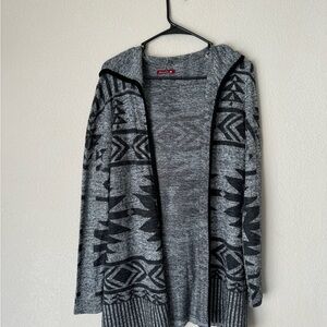Aztec cardigan Sz Med.